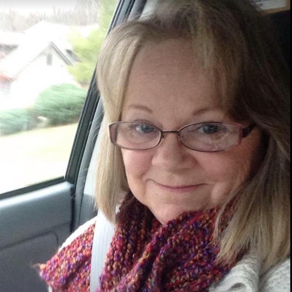 Meet your Posher, Ladonna - Picture 1 of 1